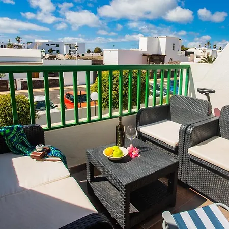 Moya Apartment Tias
