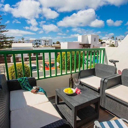 Moya Apartment Tias